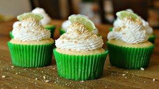 Key Lime Cupcakes  sweetco0kiepie [upl. by Mulderig774]