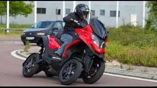 2015 Scooter 4 roues Quadro4  essai AutoMoto [upl. by Kelila724]