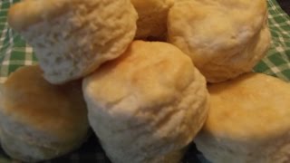 Old Fashioned Buttermilk Biscuits  The Hillbilly Kitchen [upl. by Krystalle]