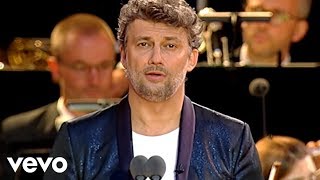 Jonas Kaufmann  Ti voglio tanto bene  Live from Berlins Waldbühne [upl. by Adolphe]