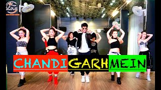 Chandigarh Mein  Bollywood Zumba  Good Newwz  Akshay Kareena Diljit Badshah Vishal Choreo [upl. by Enneyehc785]